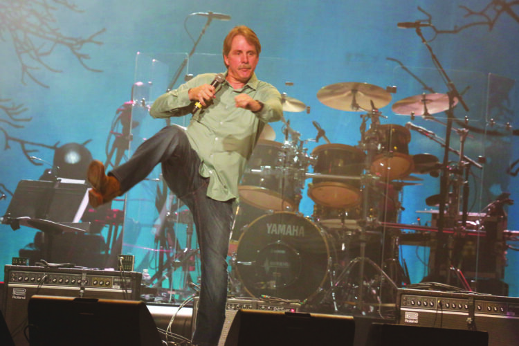 Island adds second Foxworthy date